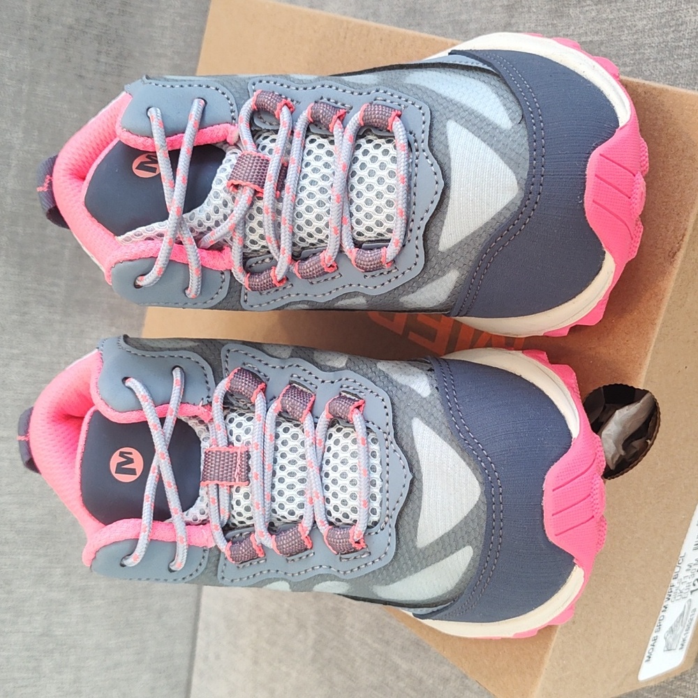 NEW Merrell Girls Waterproof Moab Speed Hiker Shoes Size 12 - Picture 4 of 5